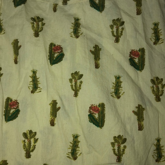 Yellow Cactus Short-Sleeve Button-Down Shirt - Picture 3 of 3